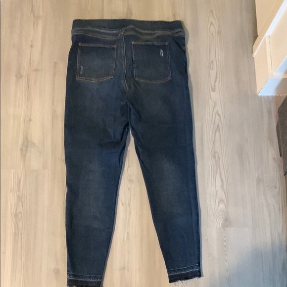 SPANX Blue Leggings with Stretch and Modern Fit - Picture 3 of 4